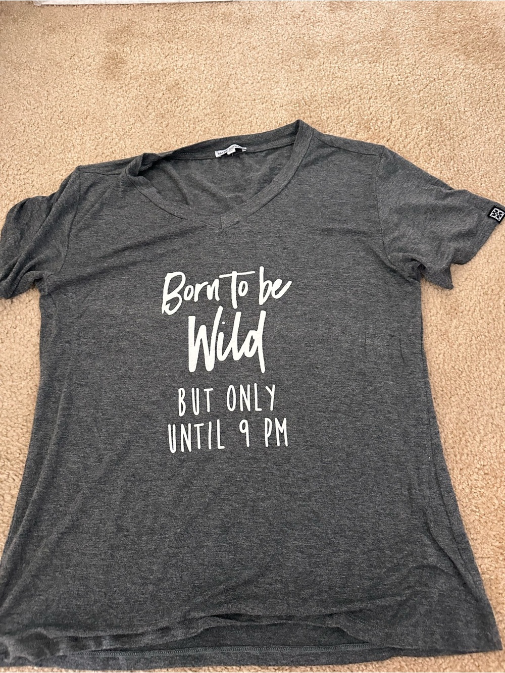 Born to Be Wild Graphic V-Neck Tee - Dark Charcoal